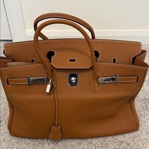 INSPIRED B BAG SIZE 40 in GOLD with palladium hardware